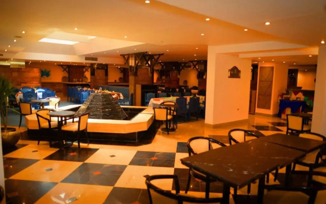 Отель Cleopatra Aswan