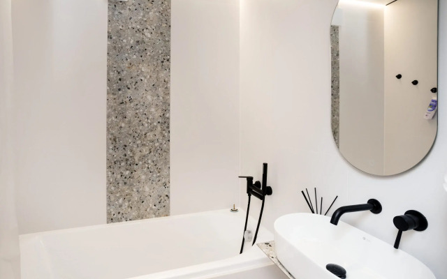 Roza Vetrov Flat