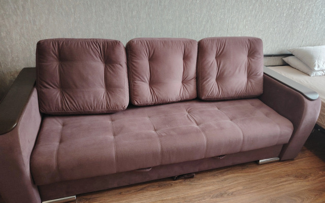 Квартира Трехкомнатная на Коммунистическом 35