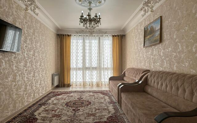 Квартира на проспекте Петра I 89