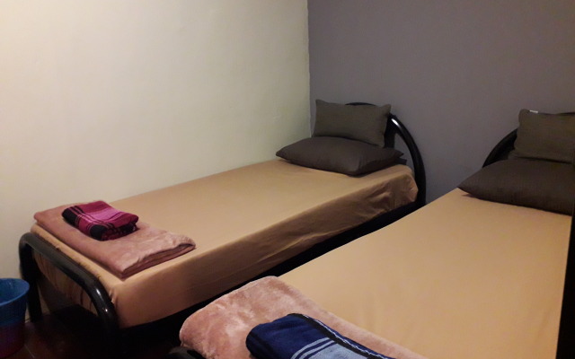 Quiik Cat Mini-Hotel