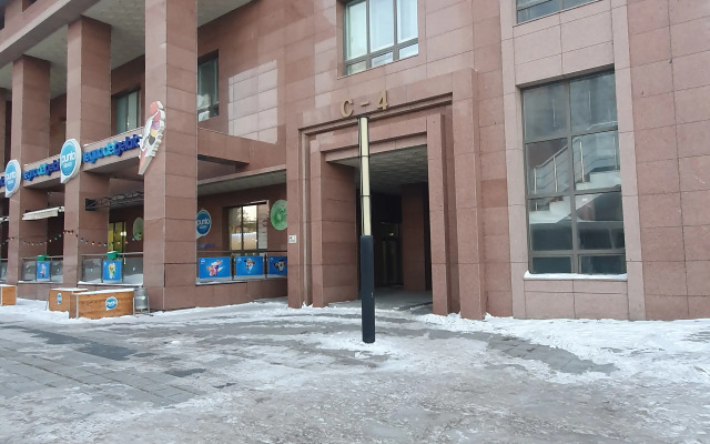 V Khayville Ryadom s Posolstvom Ssha Apartment