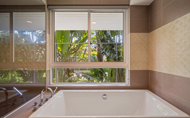Курортный Отель Ania Premier Village Danang Resort