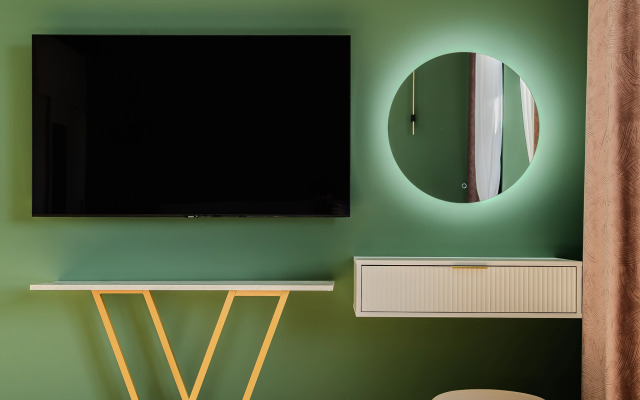 Квартира Дизайнерская Трехкомнатная Квартира