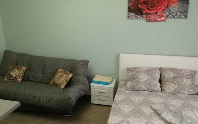 Апартаменты (2) на Лунной 30А