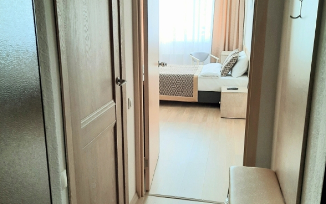 Три квартиры на Сахарова 2