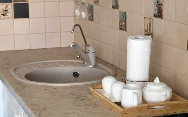 Апартаменты Стоп. Снято! с лоджией-кабинетом