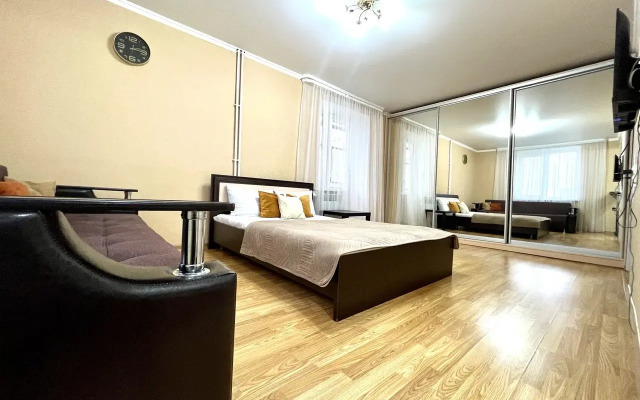 Квартира Марат Home по ул. проспект Строителей д. 20 А