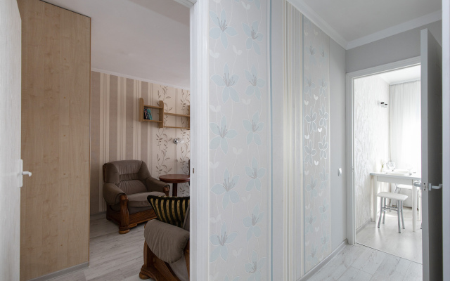 U Verkhnego Pruda Flat