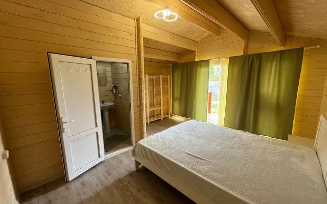 U Madiny Private House