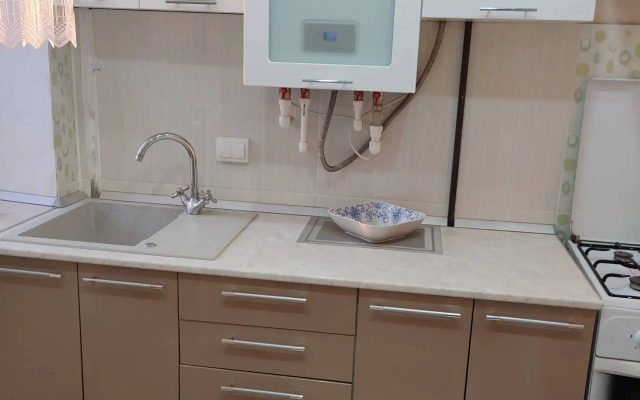 3kh Komnatnaya na Atamanskoy Flat