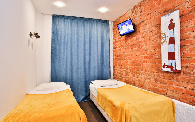 Seven Cabins Hostel