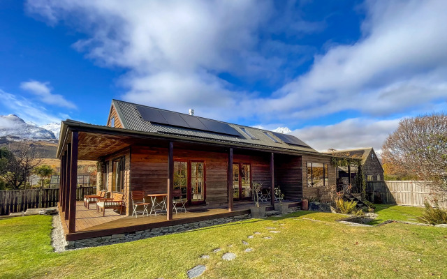 Glenorchy Lake House Private house