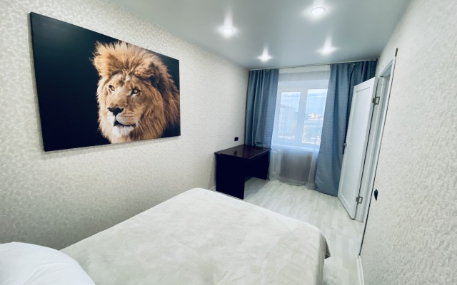 Dvukhkomnatnaya kvartira vozle Kremlya Flat