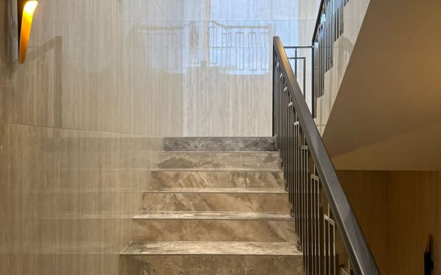 Zolotoy Treugolnik Sochi Premium Apartments