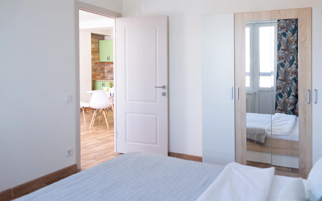 Apartamenty v sovremennom  ZK Alye Parusa na Oktabr'skom prospekte