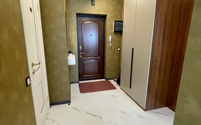 Апартаменты На Верхней Набережной