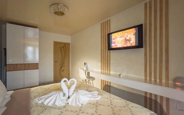 Квартира у Метро и Ладожского Вокзала