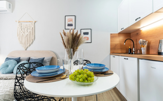 S Vidom Na More Ot LetoApart Apartments