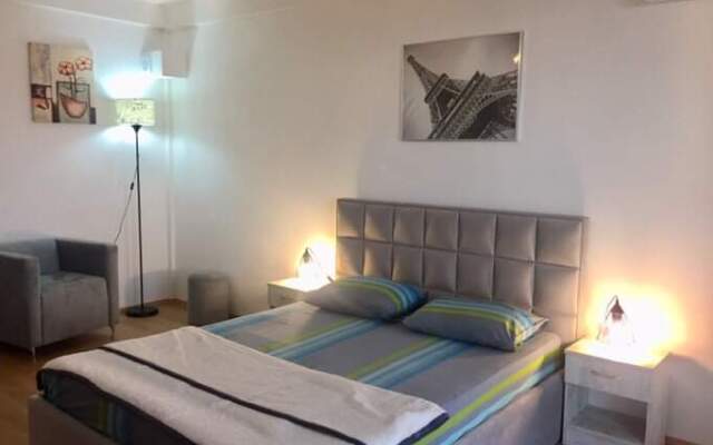 Aparthotel Monterria