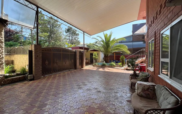 Kameliya-Vardane Guest house