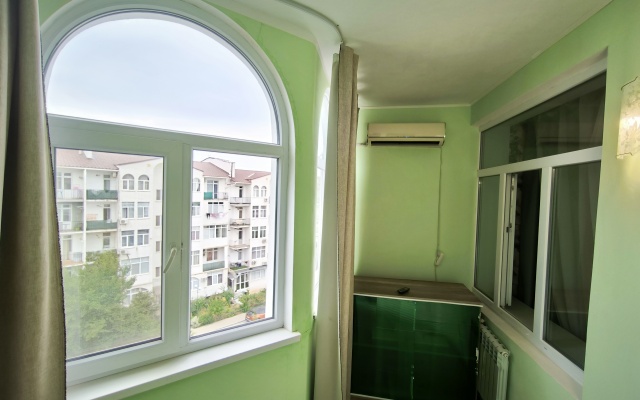 Апартаменты 2-к недалеко от моря и с отличным видом