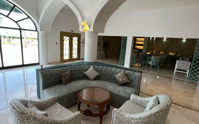 Al Sawadi Beach Resort & Spa