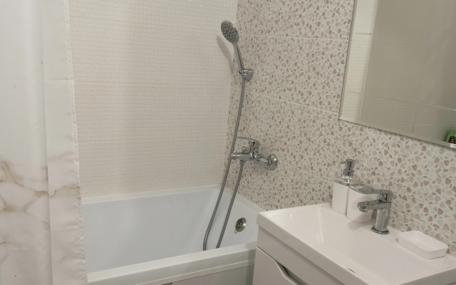 Апартаменты студия 30 на Симанина 14