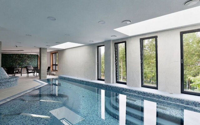 Апартаменты в Комплексе Кристалл