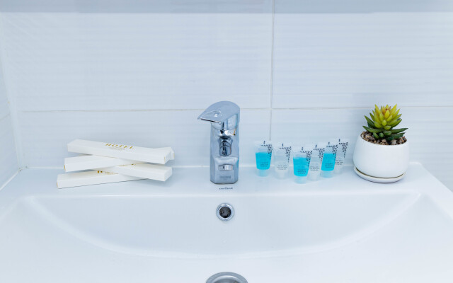 Апартаменты трехкомнатные на Навои 208/8