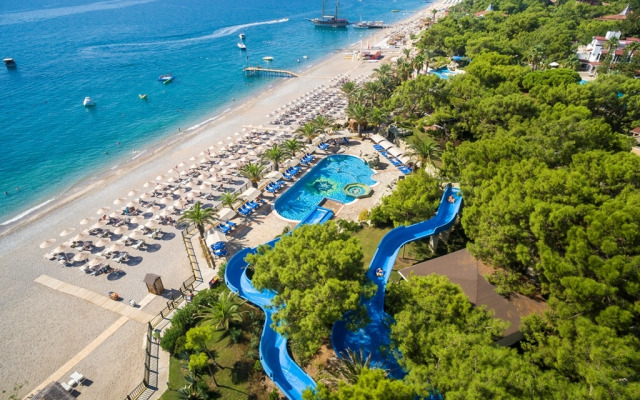 Pirate's Beach Club - Ultra All Inclusive
