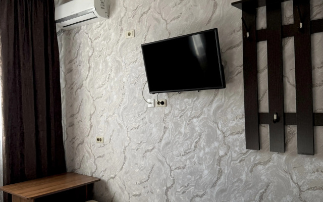 Dvin Guest House