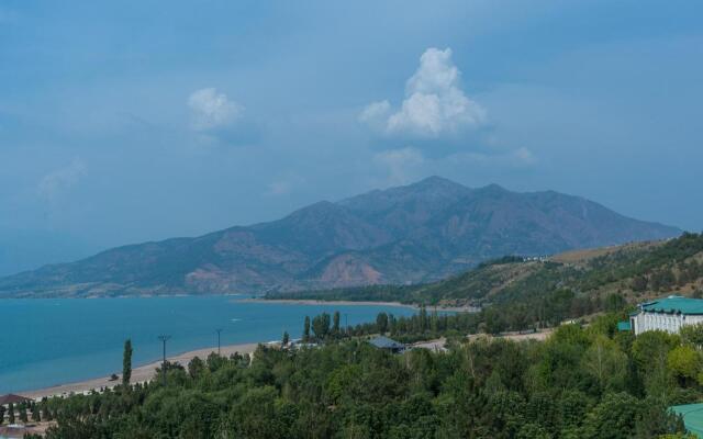 Pyramids Resorts, Charvak