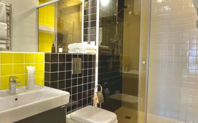 Apartament Stone v Rezidentsii Baykalskiye Kholmy