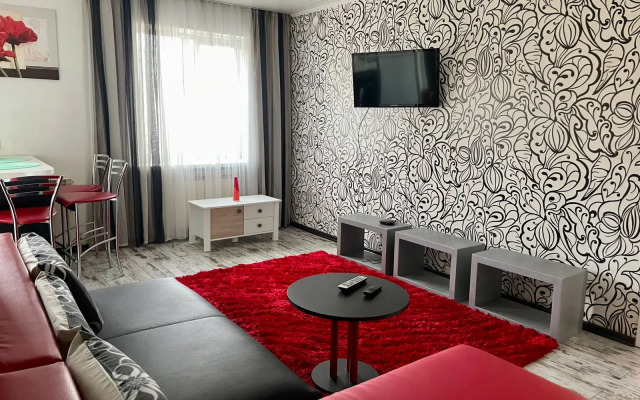 Квартира Цвета мак