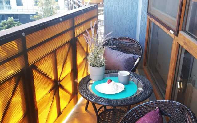 City Plaza Apartments