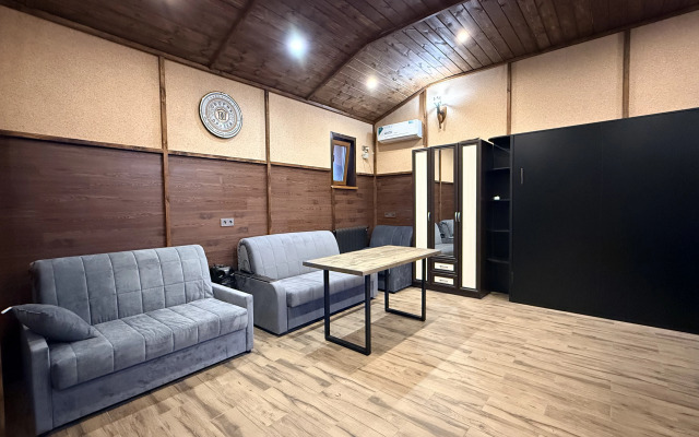 Бунгало 18 Дворик Друзей