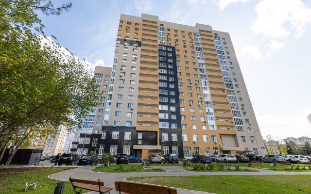 Na Pavlyukhina 110g Apartments