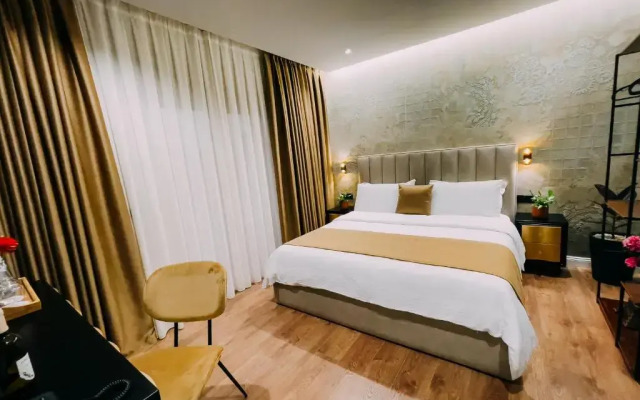 Imperator Hotel