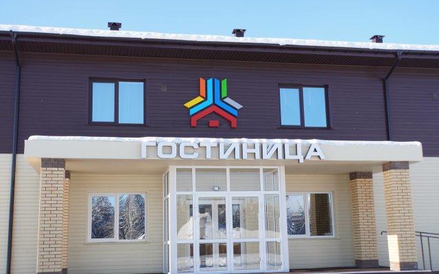 Bazovy Lager Snezhny Potok Hotel