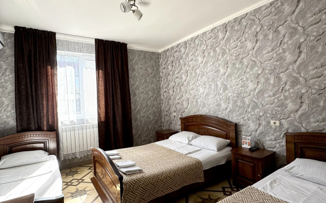 Dvin Guest House