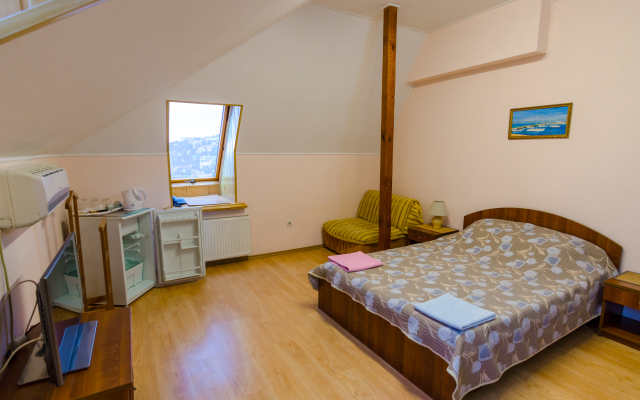 Chayka Guesthouse