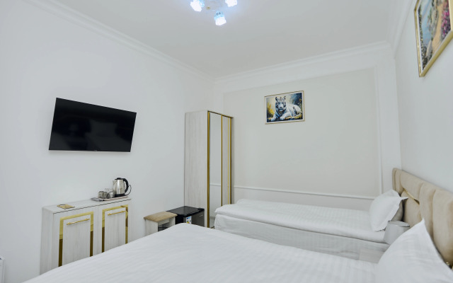Hotel Registon Gold