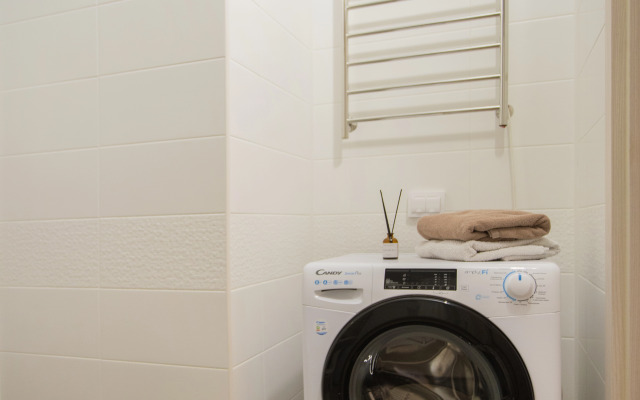 Апартаменты комфортная уютная студия у Парка Победы