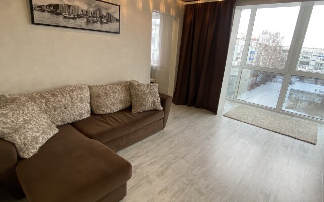 Квартира Двухкомнатная на Ленина