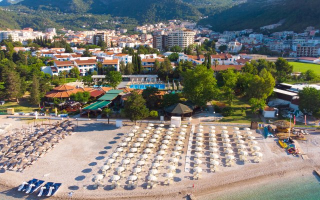 Slovenska Plaza Resort 4 Hotel