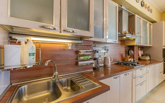 Квартира на Красногвардейской 38АлитА