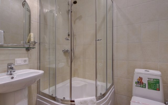 Sonata Nevsky 5 Dvorcovaja ploshhad' Hotel