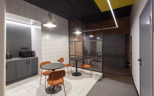 Отель Лопатин Невский 100