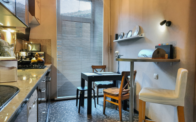 Меблированные комнаты на Пяти углах